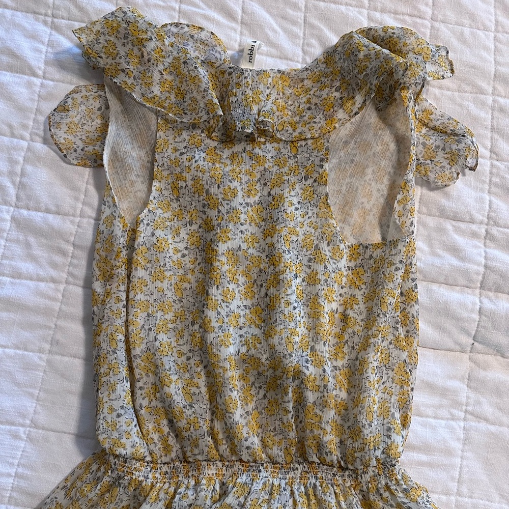 Looks brand new Robbi and Nikki cute summer top!!!!